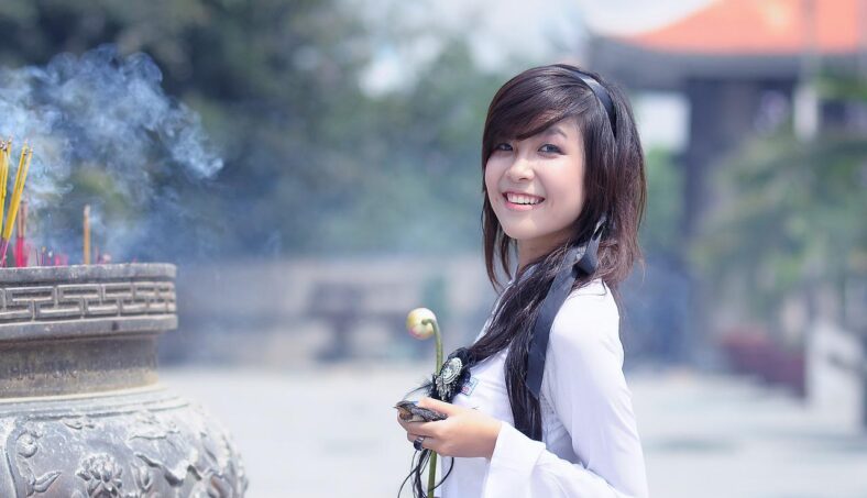 girl, asian, fashion-1741941.jpg